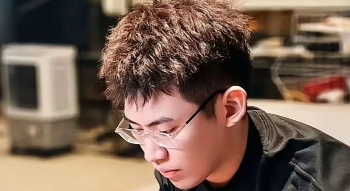 1762509662826271.jpg 1733618473950905.jpg